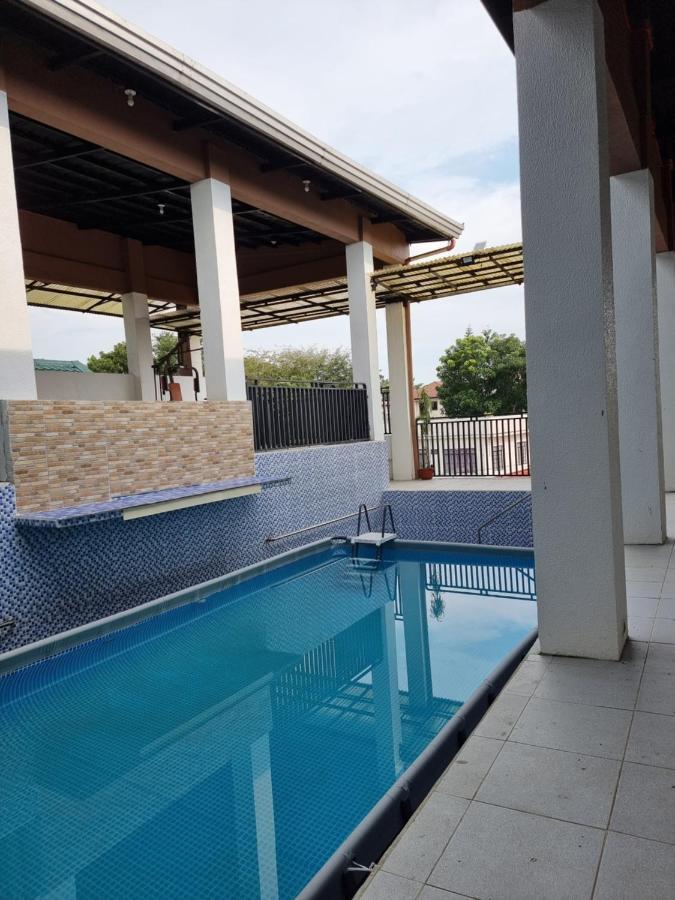 Country Home In Silang Tagaytay Экстерьер фото